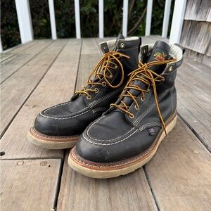 Thorogood Men's Black Leather Work Boots